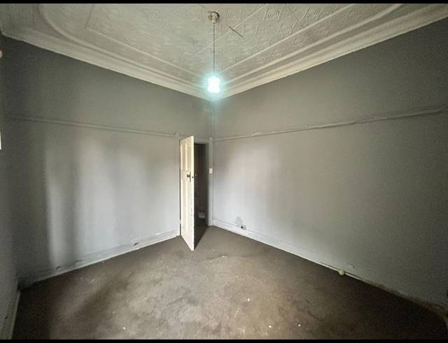 4 BEDROOM HOUSE FOR SALE IN SPRINGS CENTRAL